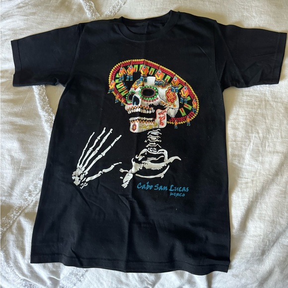 Tops - Black Tshirt New